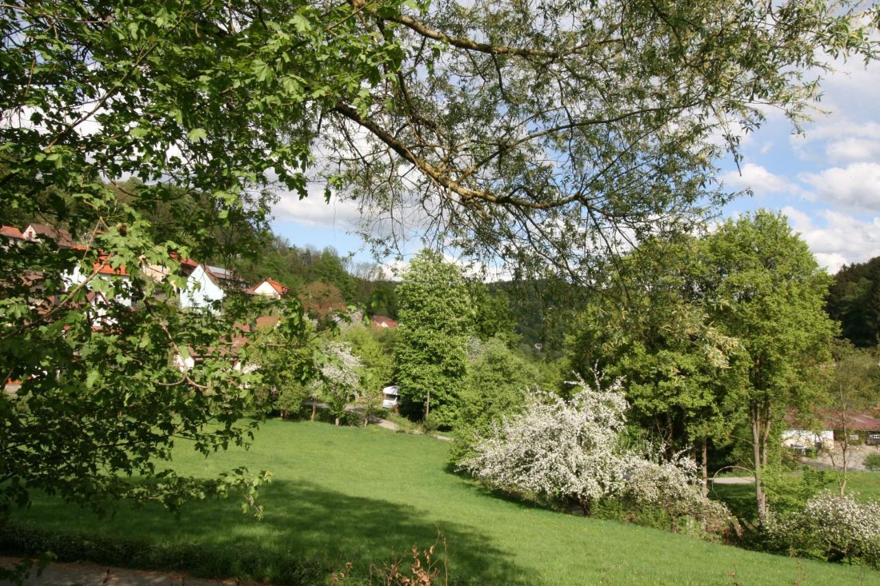 B&B Arlesbrunnen Egloffstein Exteriör bild